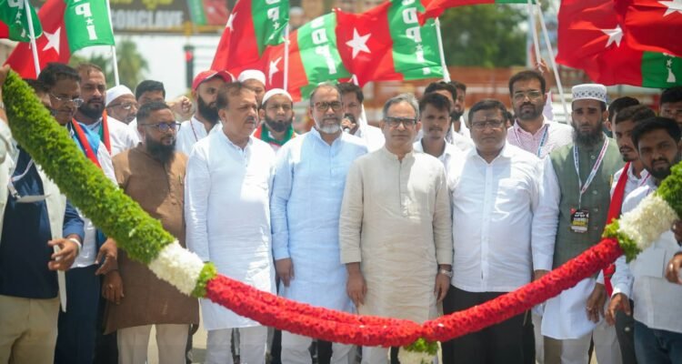 SDPI Gadag extended a grand and heartfelt welcome to the National and State Leaders at the Leader’s Conclave held in Gadag.